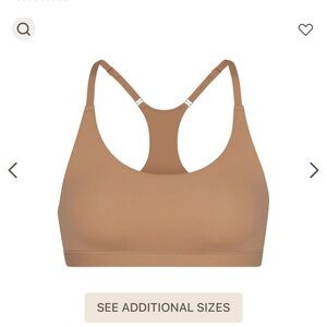 SKIMS FITS EVERYBODY RACERBACK BRALETTE
